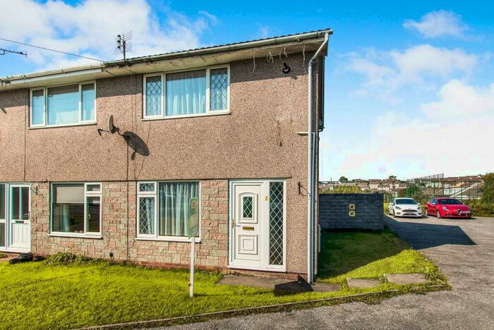 2 Bedroom House To Rent In Milton Close, Beddau, Pontypridd, CF38