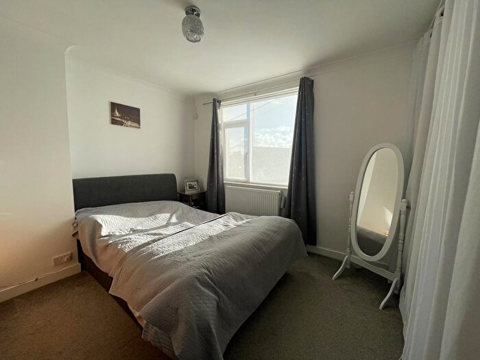 2 Bedroom End Of Terrace House To Rent In Peel Road, Warwick, CV34