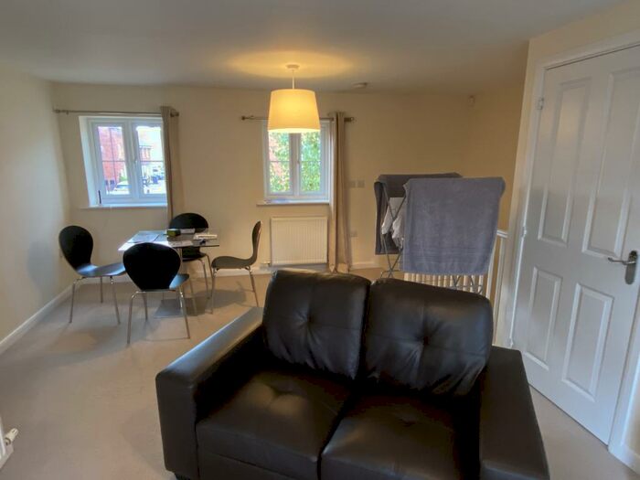 2 Bedroom Apartment To Rent In Derwent Drive, Lakeside, DN4