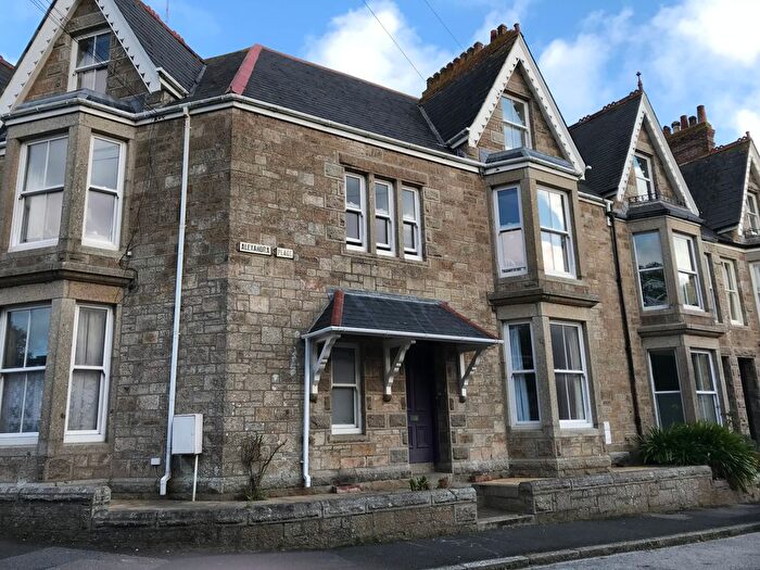 1 Bedroom Flat To Rent In Alexandra Place, Penzance, TR18