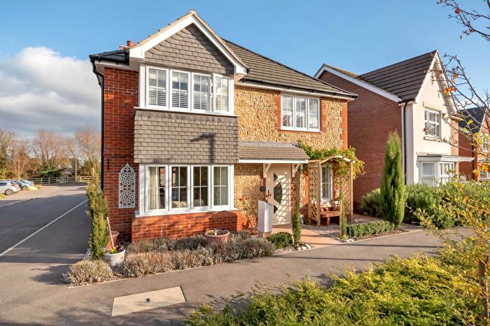 4 Bedroom Detached House For Sale In Chinnor, Oxfordshire, OX39