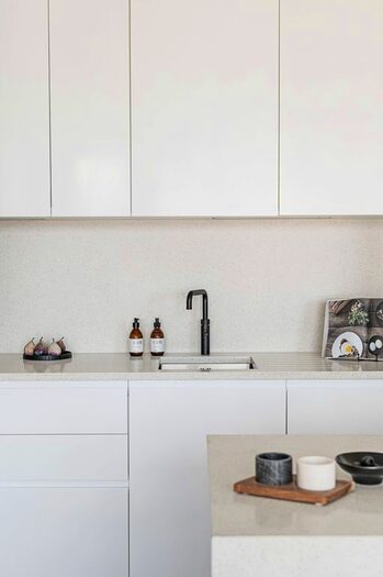 2 Bedroom Flat To Rent In Mapple Path, Hackney Downs, London, E5