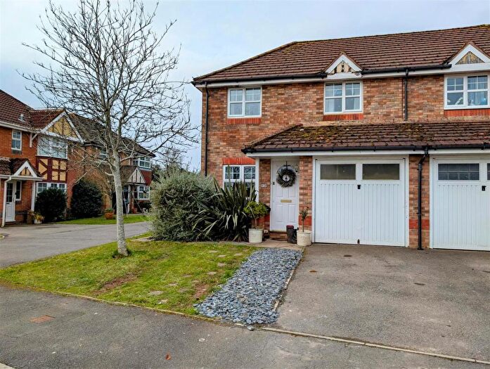 3 Bedroom Semi-Detached House To Rent In Kensington Park, Magor, Caldicot, NP26