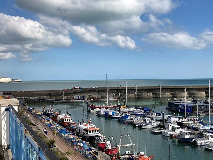 3 Bedroom Apartment For Sale In Britannia Court, Brighton Marina Village, Brighton, BN2