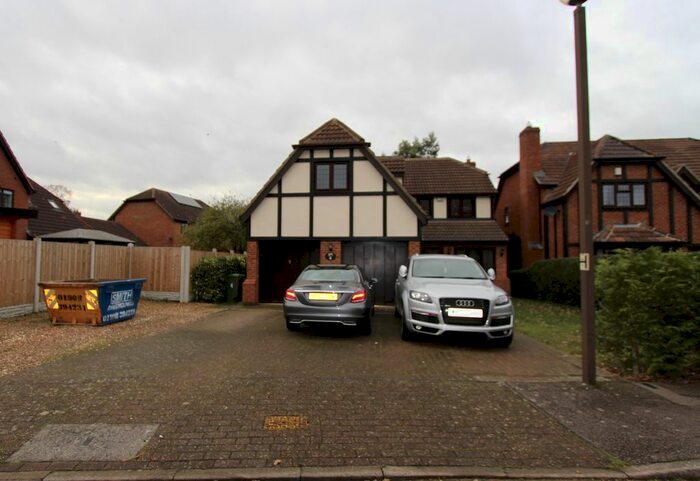 5 Bedroom Detached House To Rent In Berrystead, Milton Keynes MK7