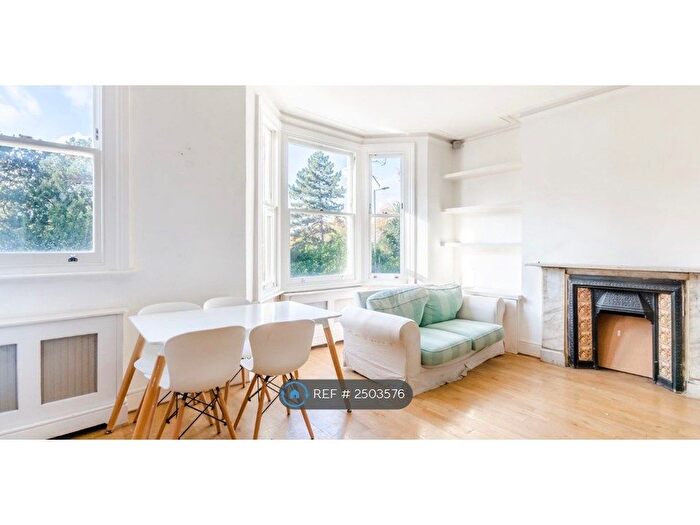 2 Bedroom Flat To Rent In Fulham Palace Road, London, SW6