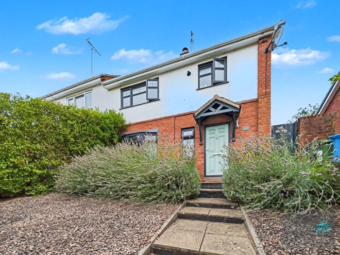 3 Bedroom Semi-Detached House For Sale In Enville Road, Kinver, DY7