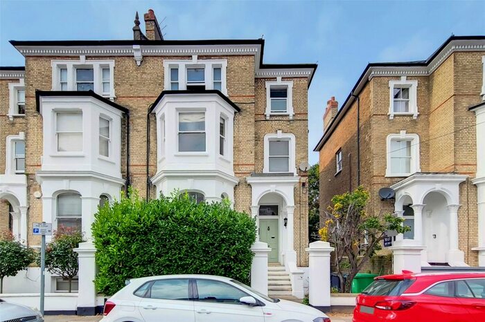 1 Bedroom Studio To Rent In St. Philips Road, Surbiton, KT6