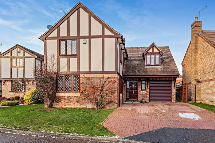 4 Bedroom Detached House For Sale In Sebrights Way, Bretton, Peterborough, PE3