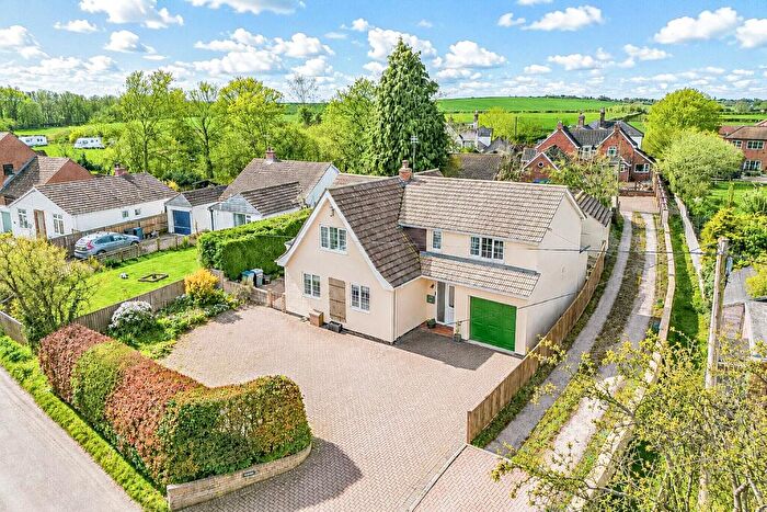 4 Bedroom Detached House For Sale In Coate, Devizes, Wiltshire, SN10