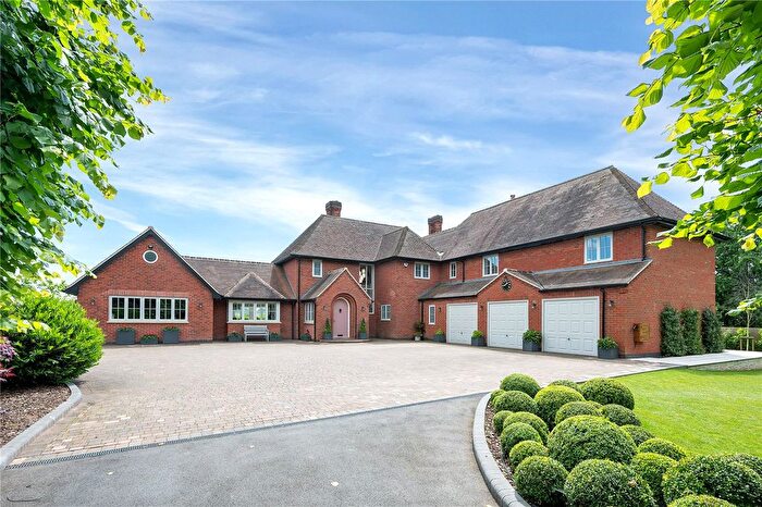 5 Bedroom Detached House For Sale In The Limes, Repton, Derbyshire, DE65