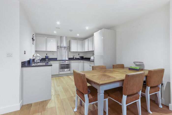 1 Bedroom Flat For Sale In Hornsey Lane, London, N6