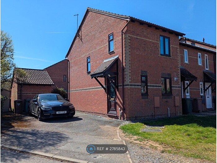 2 Bedroom End Terrace House To Rent In The Magnolias, Bicester, OX26