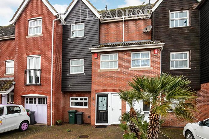 4 Bedroom House To Rent In Madeira Way, Sovereign Harbour South, BN23