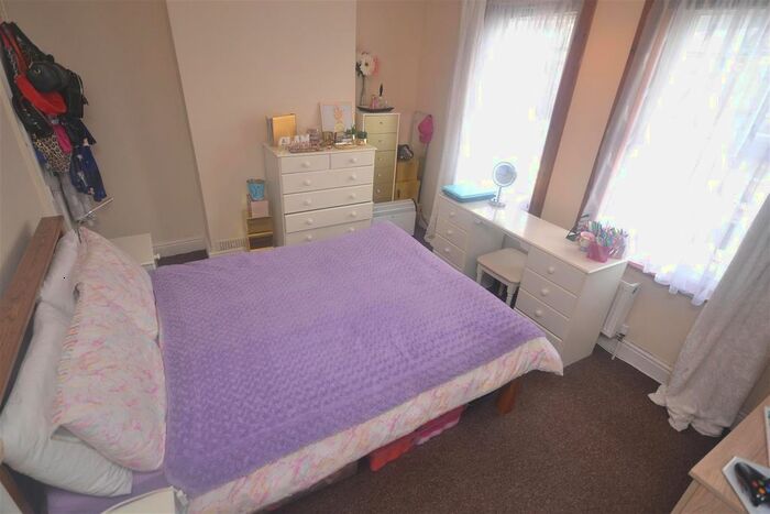 1 Bedroom Flat To Rent In Norris Road, Reading, RG6