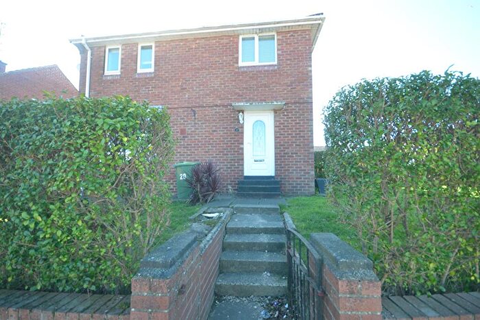 3 Bedroom Semi Detached House For Sale In Greenshields Road, Grindon, SR4