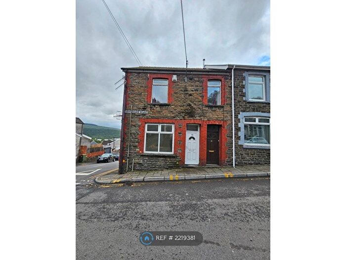 2 Bedroom Flat To Rent In Brynmair Rd, Wales, CF44