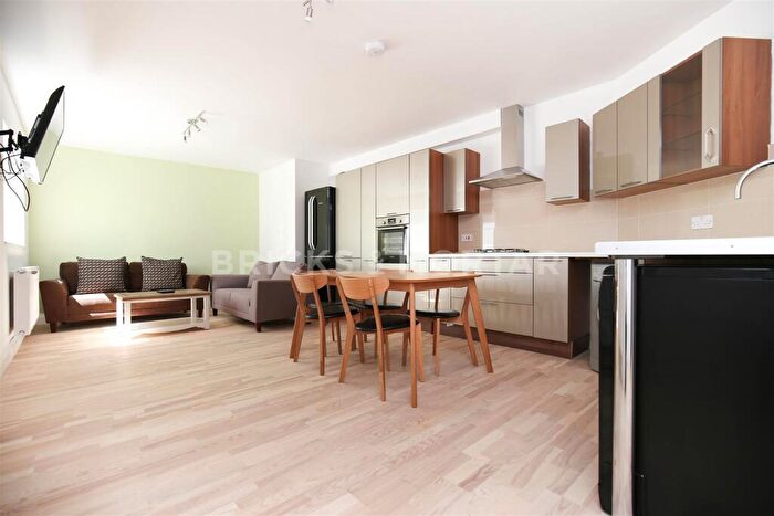 5 Bedroom Apartment To Rent In (£pppw) St James Street, City Centre, NE1