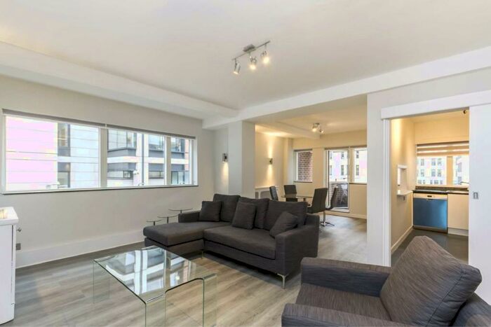 2 Bedroom Flat To Rent In Warwick Lane, St Pauls, EC4M