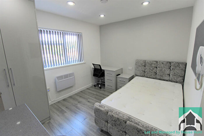 1 Bedroom Flat To Rent In Flat, Bristol Road, Selly Oak, Birmingham, B29