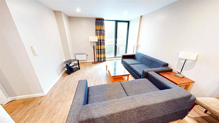 2 Bedroom Apartment To Rent In Icon Building, Shudehill, Manchester, M4