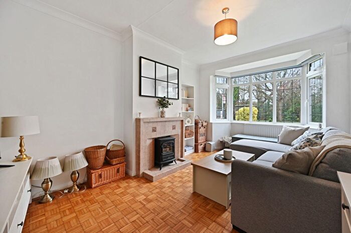 2 Bedroom Flat To Rent In Ewell Road, Cheam, SM3