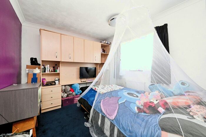 2 Bedroom Semi-Detached House For Sale In Gaultree Square, Emneth, Wisbech, PE14