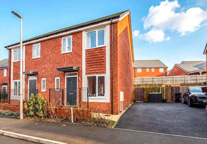 3 Bedroom Semi-Detached House For Sale In Maxwell Road, Locking Parklands - Wide Plot, BS24