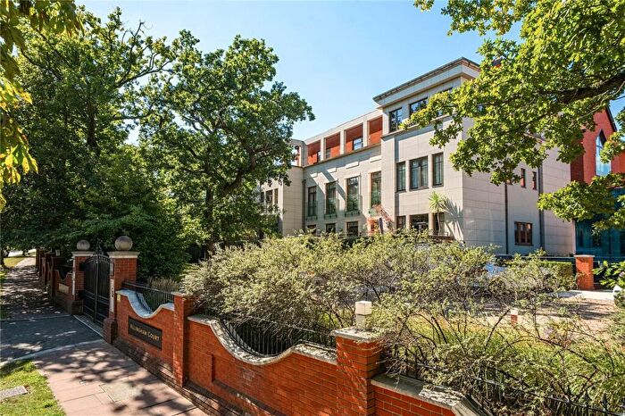 4 Bedroom Penthouse For Sale In The Bishops Avenue, London, N2