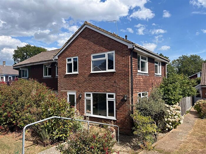 3 Bedroom Semi-Detached House For Sale In Grange Close, Heathfield, TN21