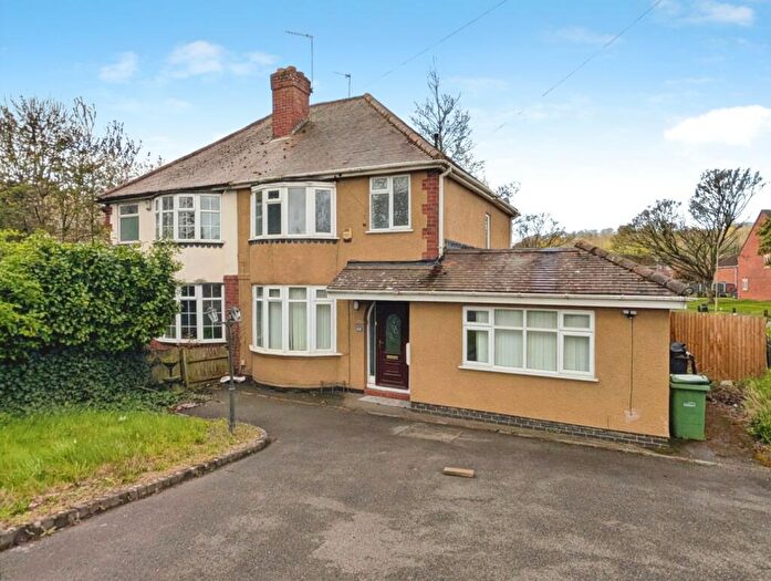 4 Bedroom Semi Detached House To Rent In Sedgley Road, Dudley, DY1