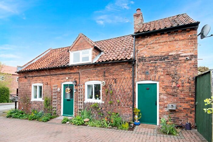 1 Bedroom Detached House For Sale In Main Street, Laneham, Retford, DN22