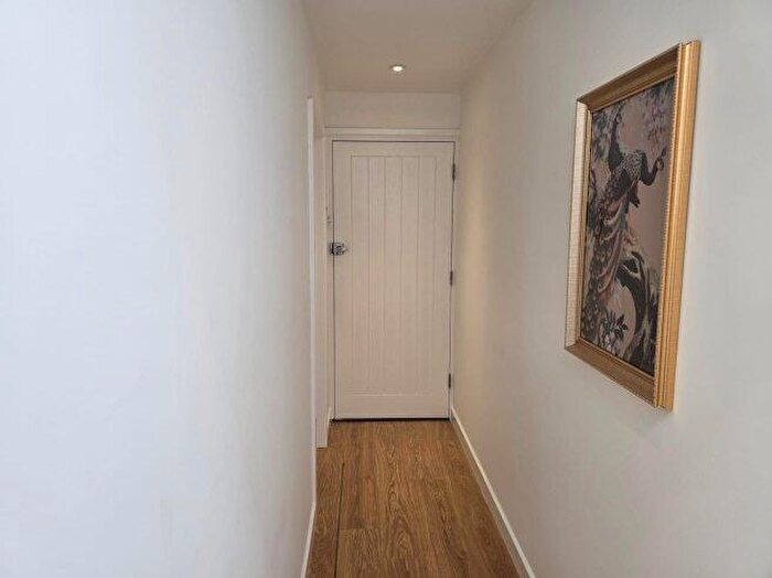 2 Bedroom Flat To Rent In Burleigh Street, CB1