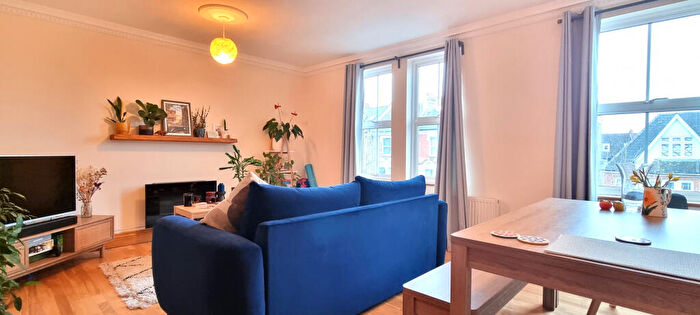 2 Bedroom Flat To Rent In Enid Blyton Court, Landells Road, London, SE22