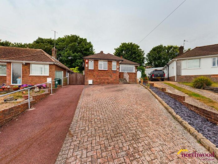 2 Bedroom Bungalow To Rent In Elvin Crescent, Rottingdean, Brighton And Hove, BN2