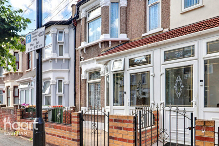 3 Bedroom Terraced House For Sale In Winter Avenue, London, E6
