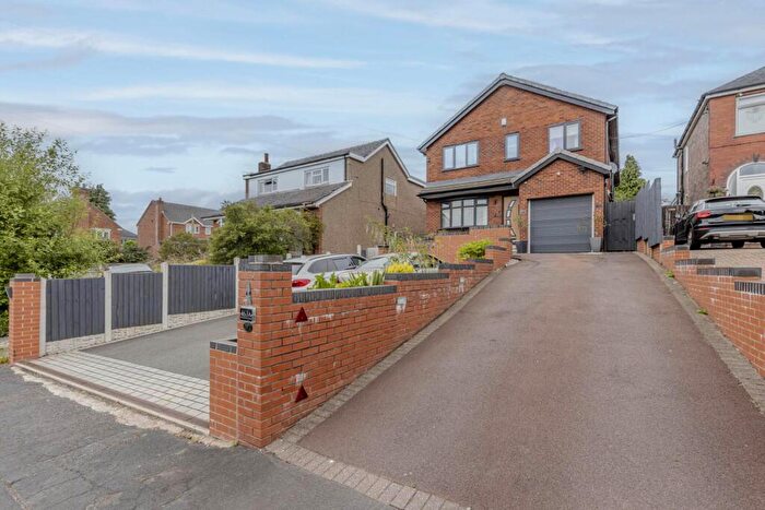 4 Bedroom Detached House For Sale In Werrington Road, Bucknall, ST2