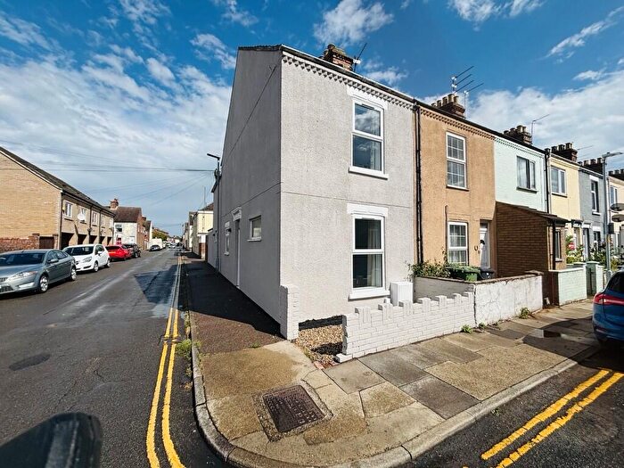 3 Bedroom End Of Terrace House For Sale In Granville Road, Cobholm, Great Yarmouth, NR31
