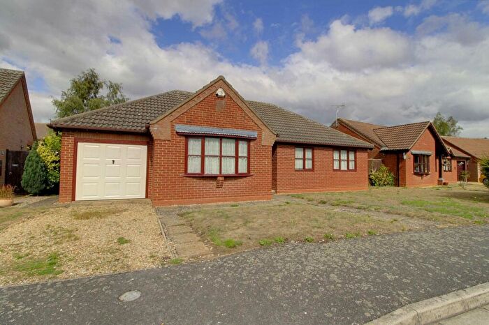 3 Bedroom Detached Bungalow To Rent In Maltby Drive, Baston, PE6