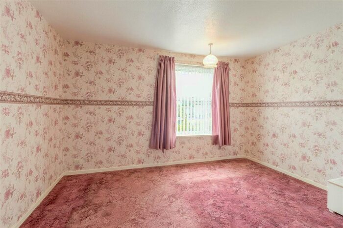 3 Bedroom Terraced House For Sale In Kiln Way, Wellingborough NN8