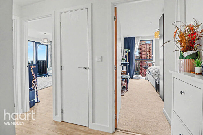 2 Bedroom Apartment For Sale In Wembley Park, HA9