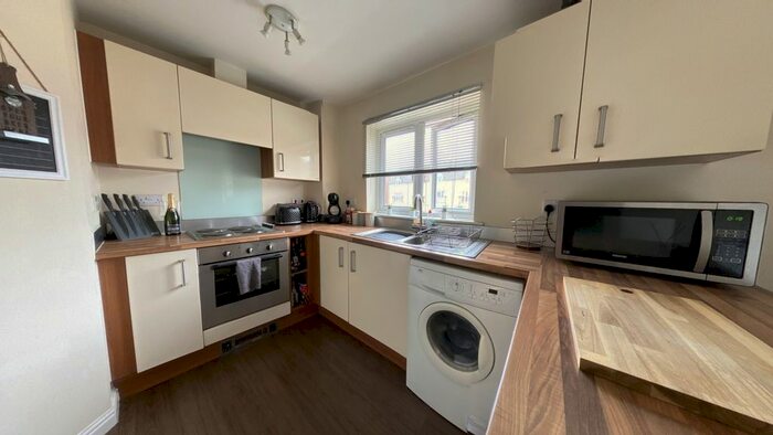 1 Bedroom Flat To Rent In Stonebridge Park, Croesyceiliog, Cwmbran, NP44