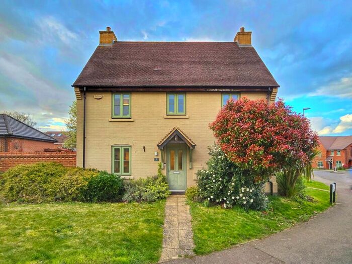 3 Bedroom End Of Terrace House For Sale In The Lane, Lidlington, Bedfordshire, MK43