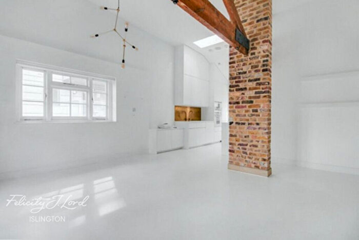 2 Bedroom Apartment To Rent In Branch Place, London, N1