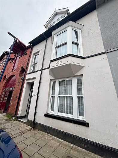 6 Bedroom Terraced House For Sale In Cambrian Street, Aberystwyth, SY23