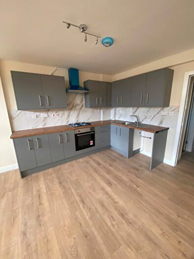 2 Bedroom Flat To Rent In Alcester Road South, Kings Heath, Birmingham, B14