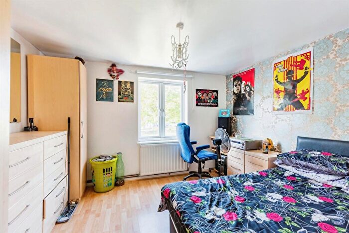 3 Bedroom Terraced House For Sale In Minerva Way, Wellingborough, NN8