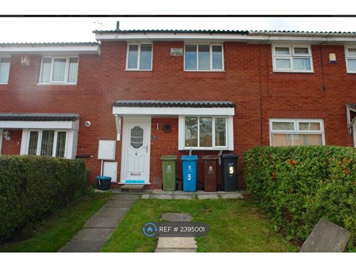 2 Bedroom Terraced House To Rent In Salem Grove, Oldham, OL4