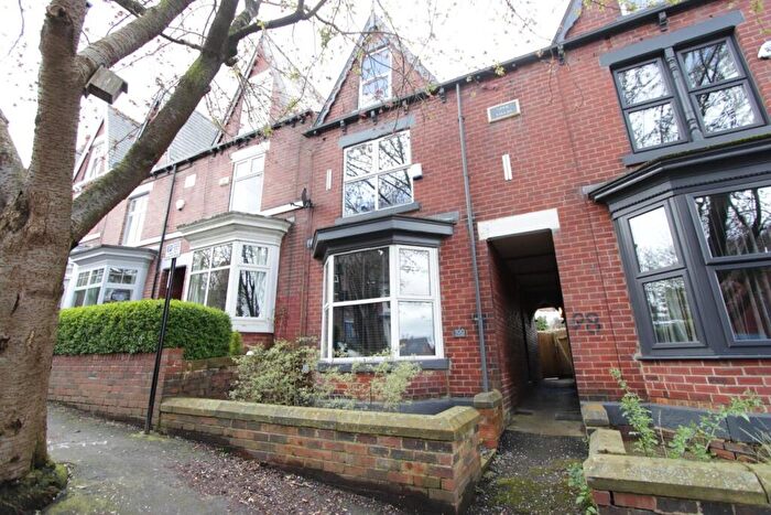 3 Bedroom Terraced House To Rent In Wayland Road, Sheffield, S11