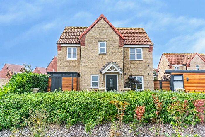 3 Bedroom Detached House For Sale In Leyland Drive, Bolsover, Chesterfield, S44